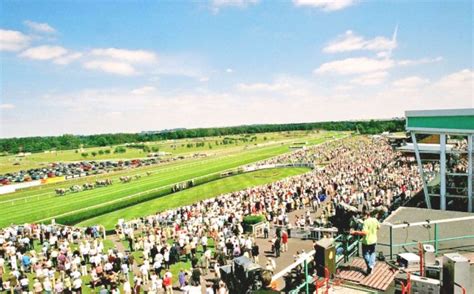 Market Rasen Racecourse .